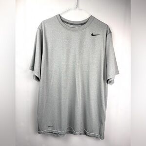 Nike Men’s Dri-Fit Legend Crew Neck Short Sleeve Training T-Shirt Heather Gray L